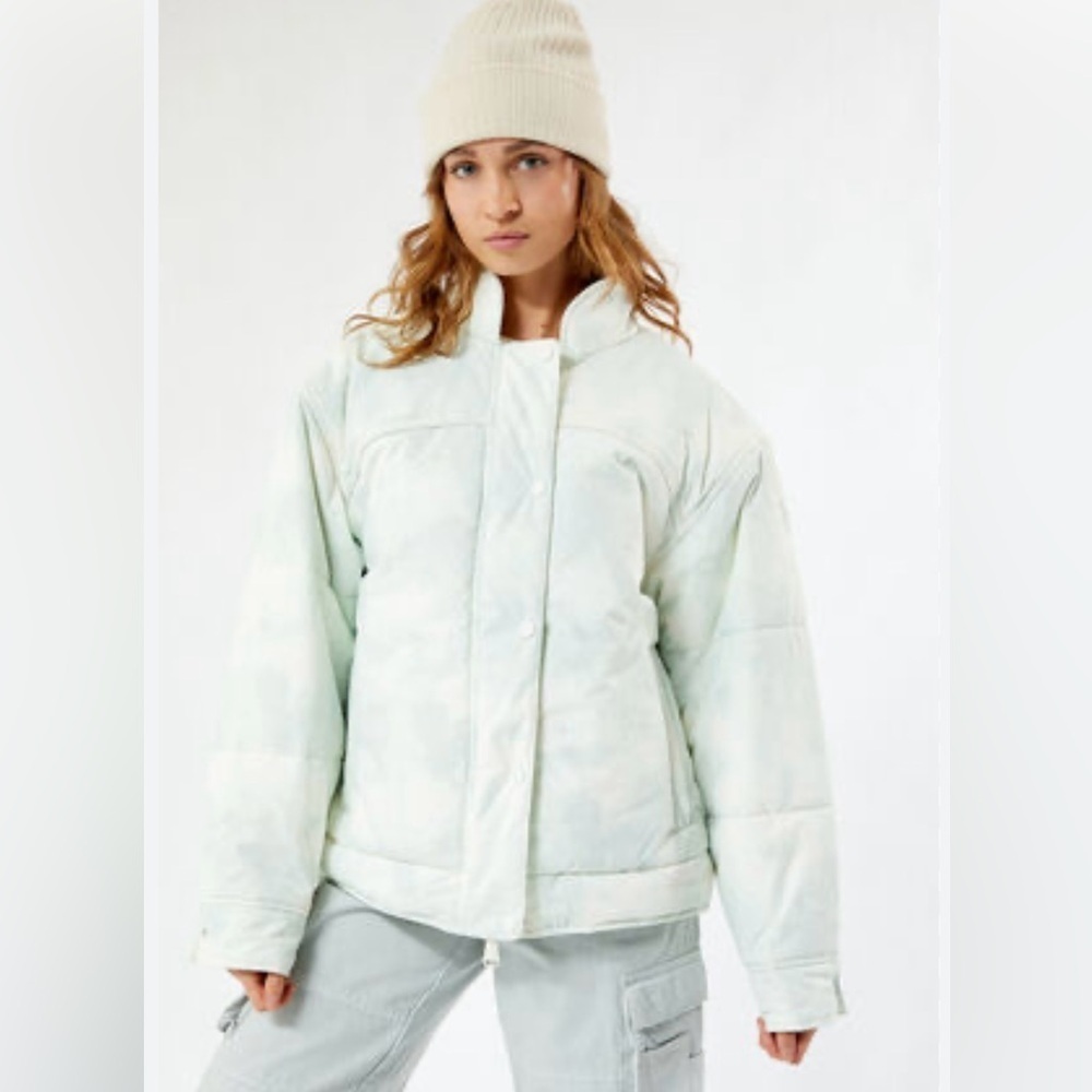 NEW, Free People FP Movement Bunny Slope Puffer Jacket Mint Color XL Oversized - Picture 4 of 8